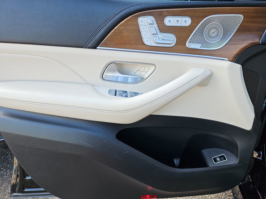 Used 2021 Mercedes-Benz GLE 580 4MATIC image 26