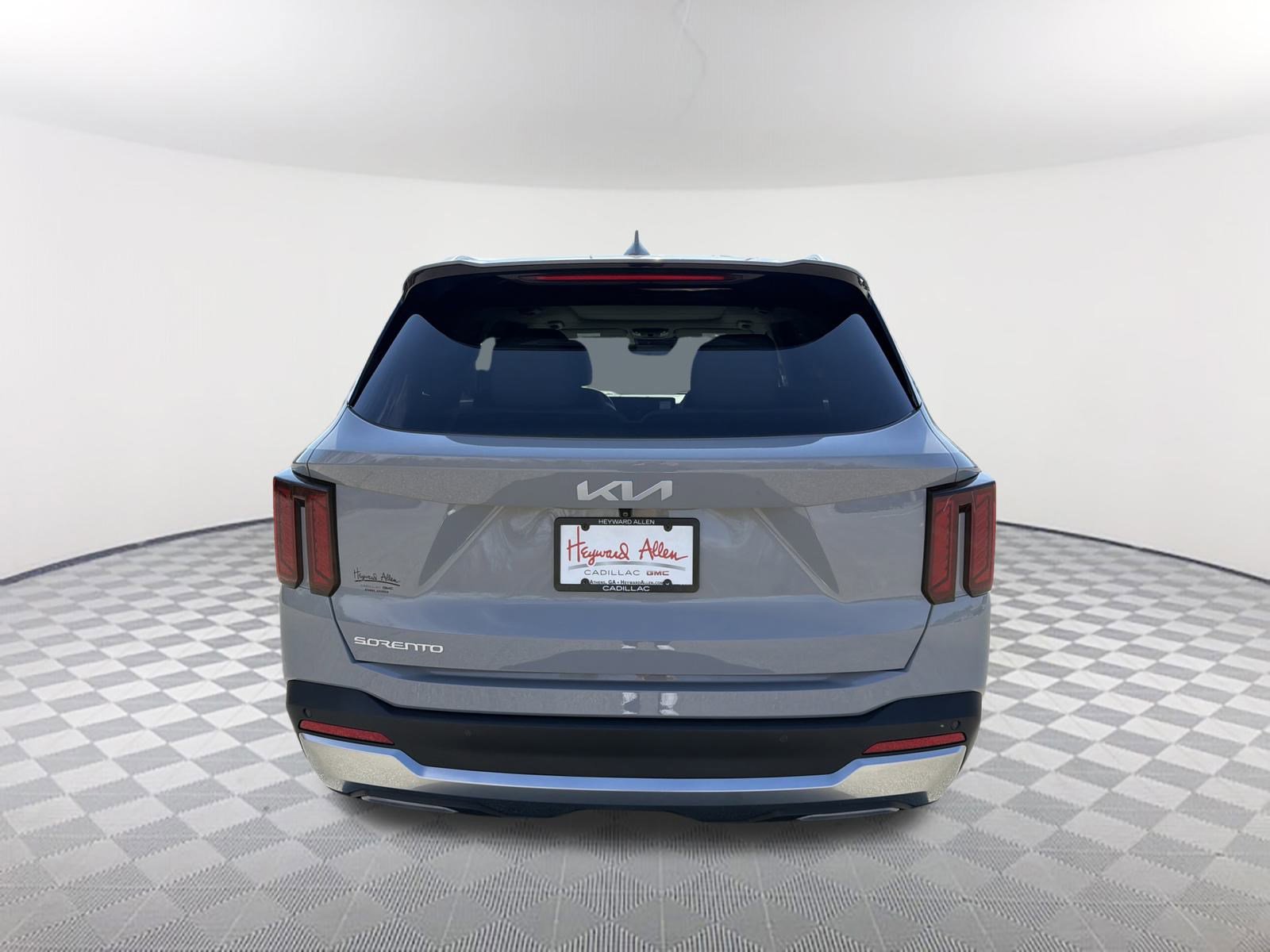 Used 2025 Kia Sorento EX w/ Panoramic Sunroof Package image 7