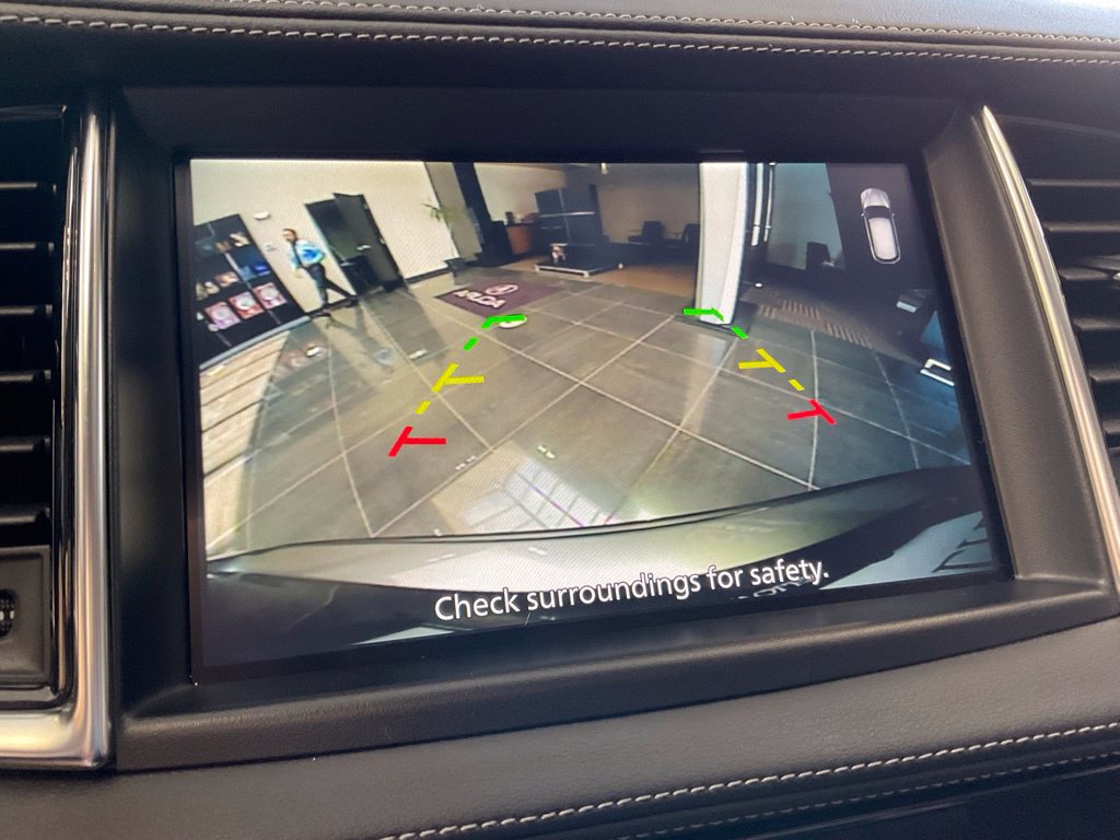 Used 2023 INFINITI QX50 Luxe AWD/4WD image 17