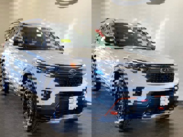 Used 2022 Ford Explorer Timberline AWD/4WD image 2