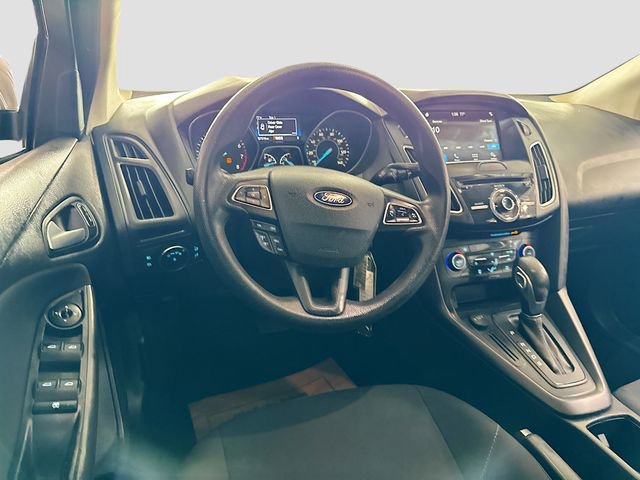 Used 2018 Ford Focus SEL image 22