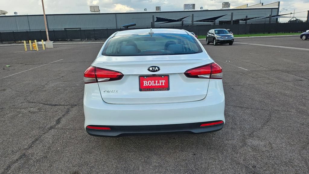 Used 2017 Kia Forte LX w/ LX Popular Package FWD image 10