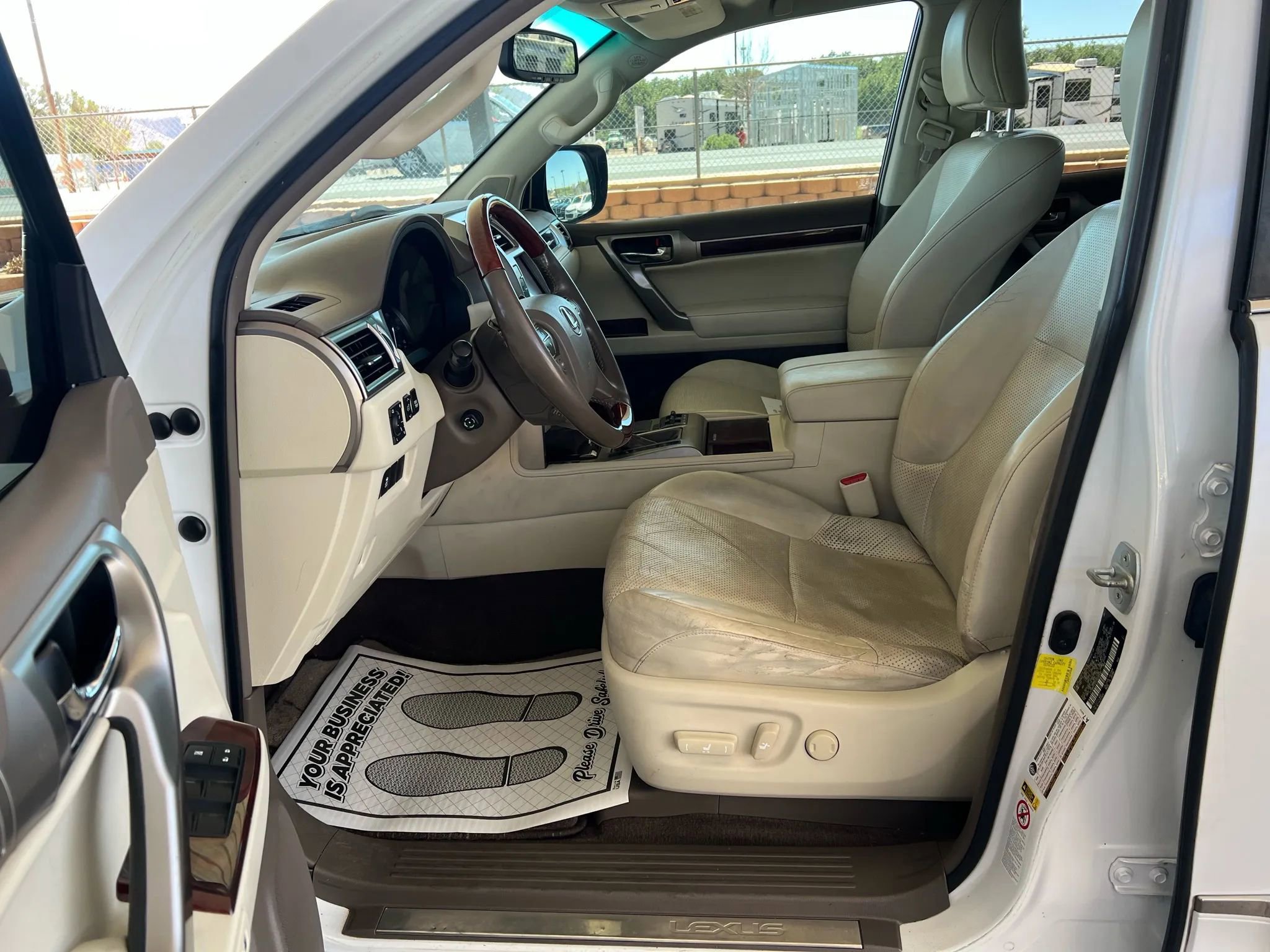 Used 2012 Lexus GX 460 image 10