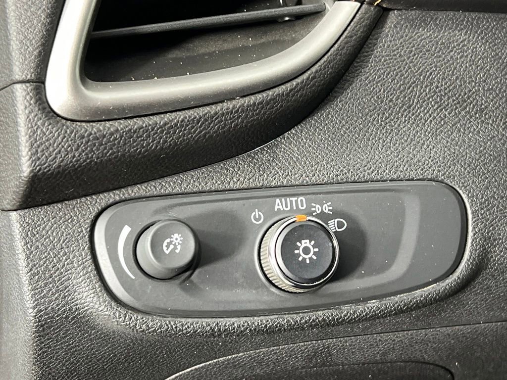 Used 2020 Chevrolet Trax LT image 23