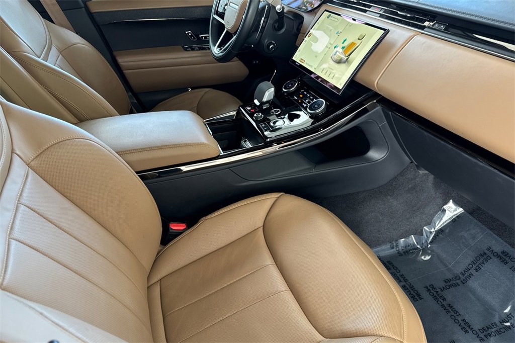 Used 2023 Land Rover Range Rover Sport SE image 19