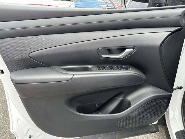 Used 2026 Hyundai Tucson SEL AWD/4WD image 16