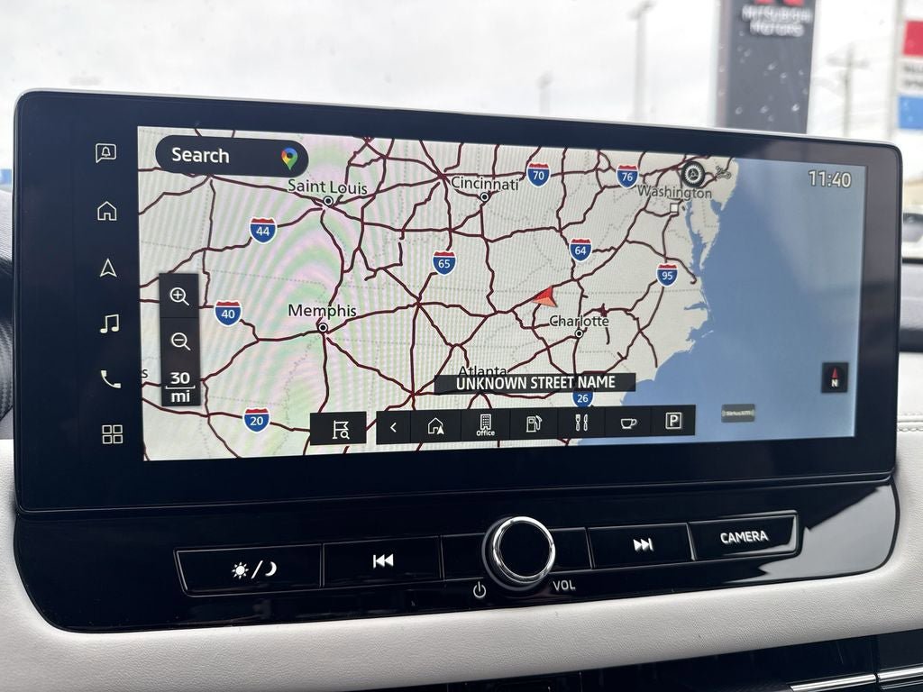 New 2025 Mitsubishi Outlander SE image 17