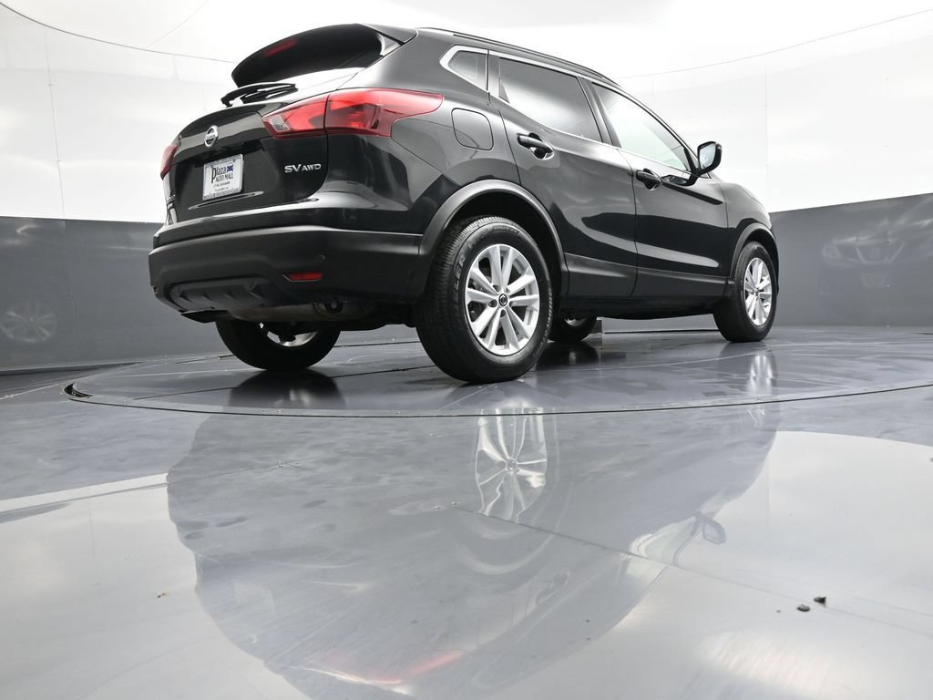 Used 2019 Nissan Rogue Sport SV w/ All-Weather Package AWD/4WD image 28