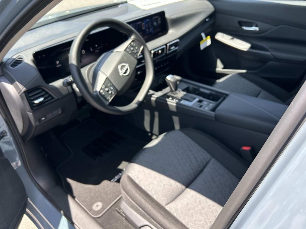 New 2026 Nissan Sentra SV w/ Floor Mat Package FWD image 13