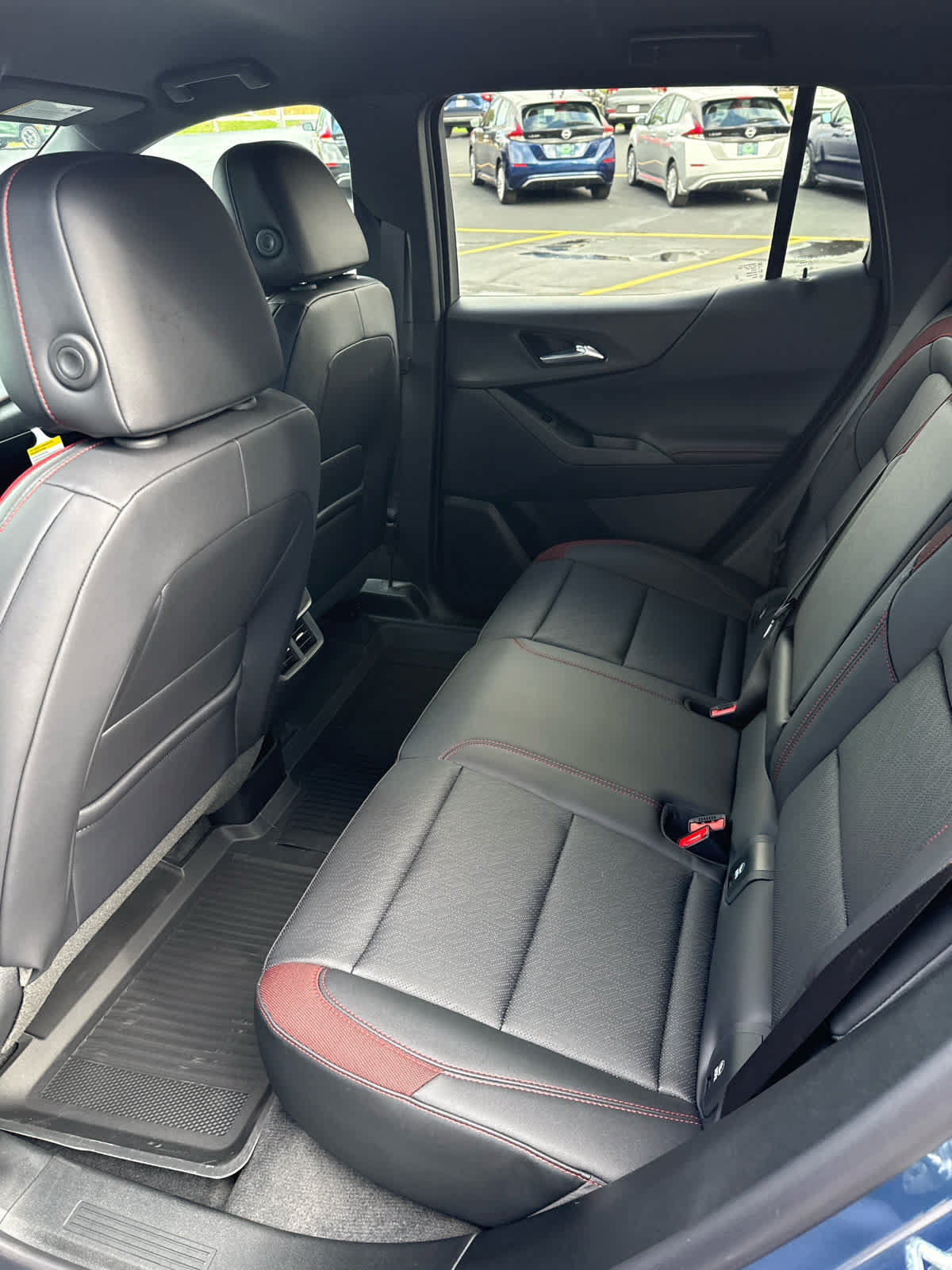 New 2027 Chevrolet Equinox RS w/ Safety and Technology Package AWD/4WD image 14
