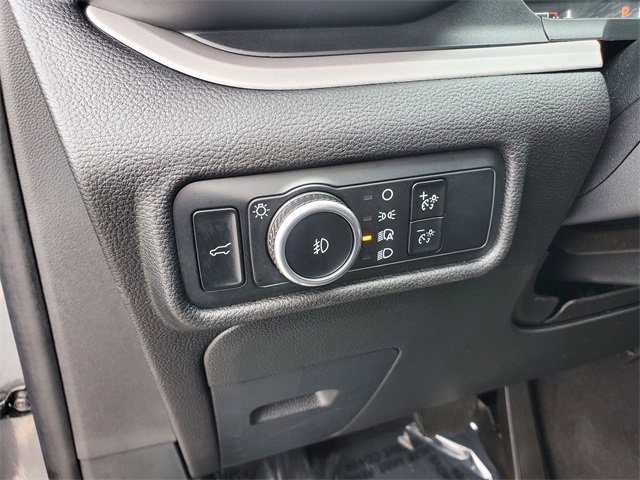 Used 2023 Ford Explorer XLT w/ Equipment Group 202A image 12