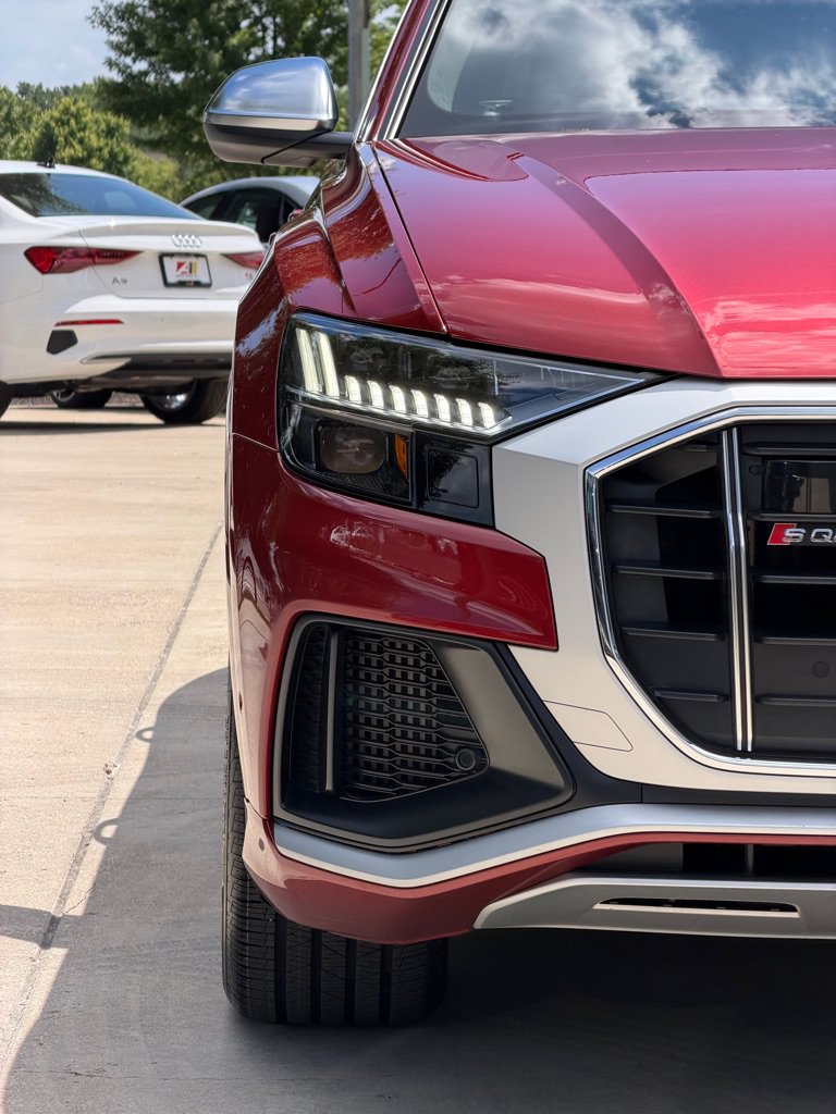 Used 2022 Audi SQ8 Prestige AWD/4WD image 11