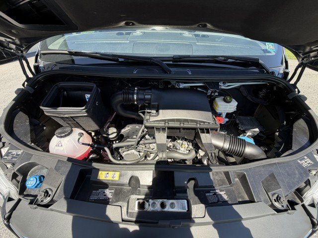 Used 2022 Mercedes-Benz Sprinter 2500 image 30