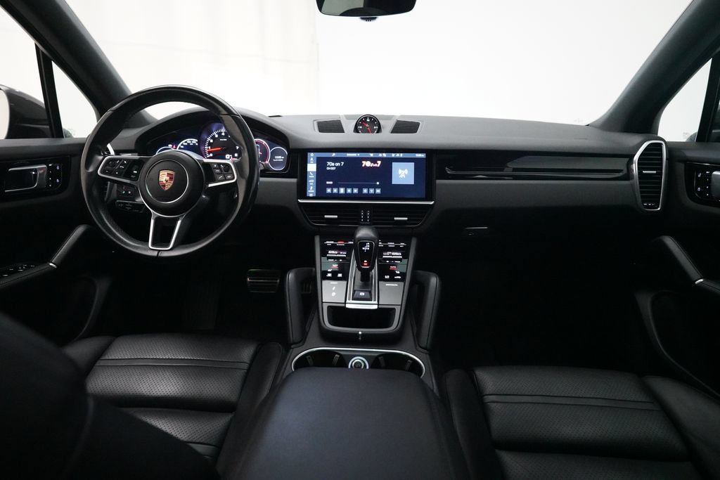 Used 2020 Porsche Cayenne S AWD/4WD image 18