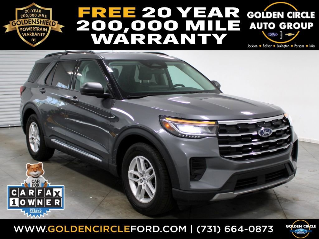 Used 2025 Ford Explorer Active image 1