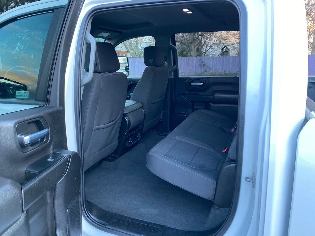 Used 2023 Chevrolet Silverado 2500 LT AWD/4WD image 18