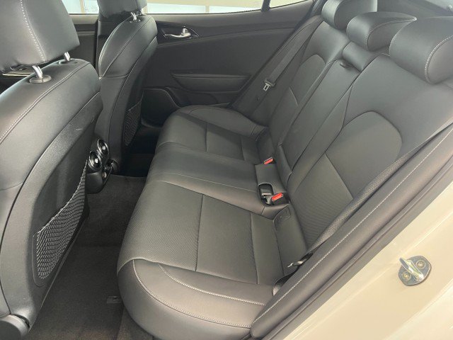 Used 2022 Kia Stinger GT-Line AWD/4WD image 28