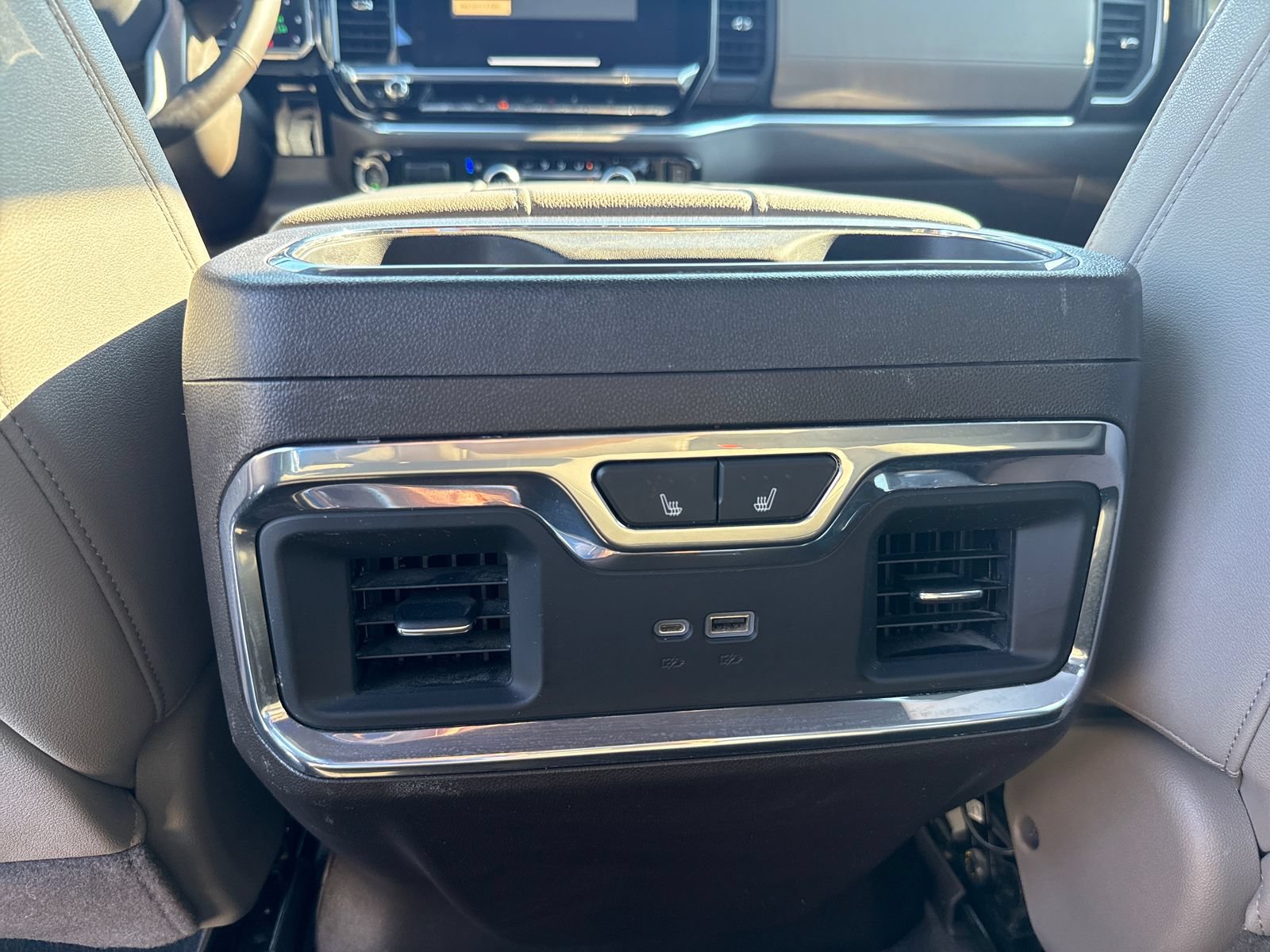 Used 2023 GMC Sierra 1500 SLT w/ SLT Premium Package AWD/4WD image 19