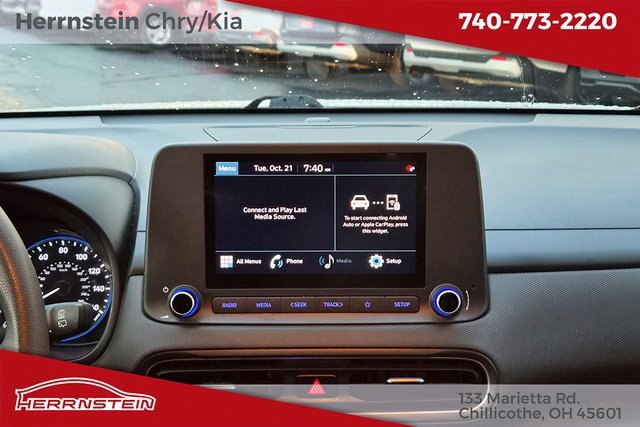 Used 2023 Hyundai Kona SEL image 10