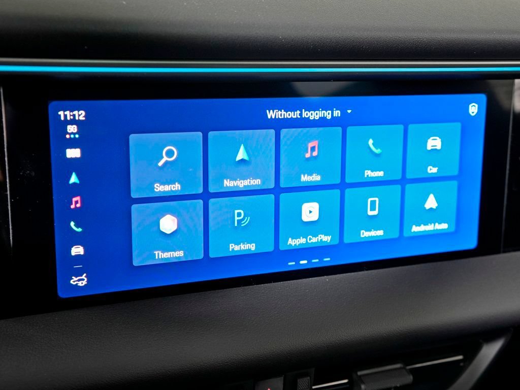 Certified 2026 Porsche Macan 4 Electric AWD/4WD image 28