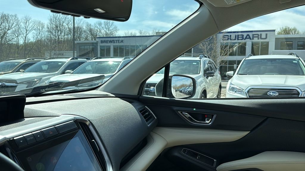 Used 2019 Subaru Ascent Limited image 23