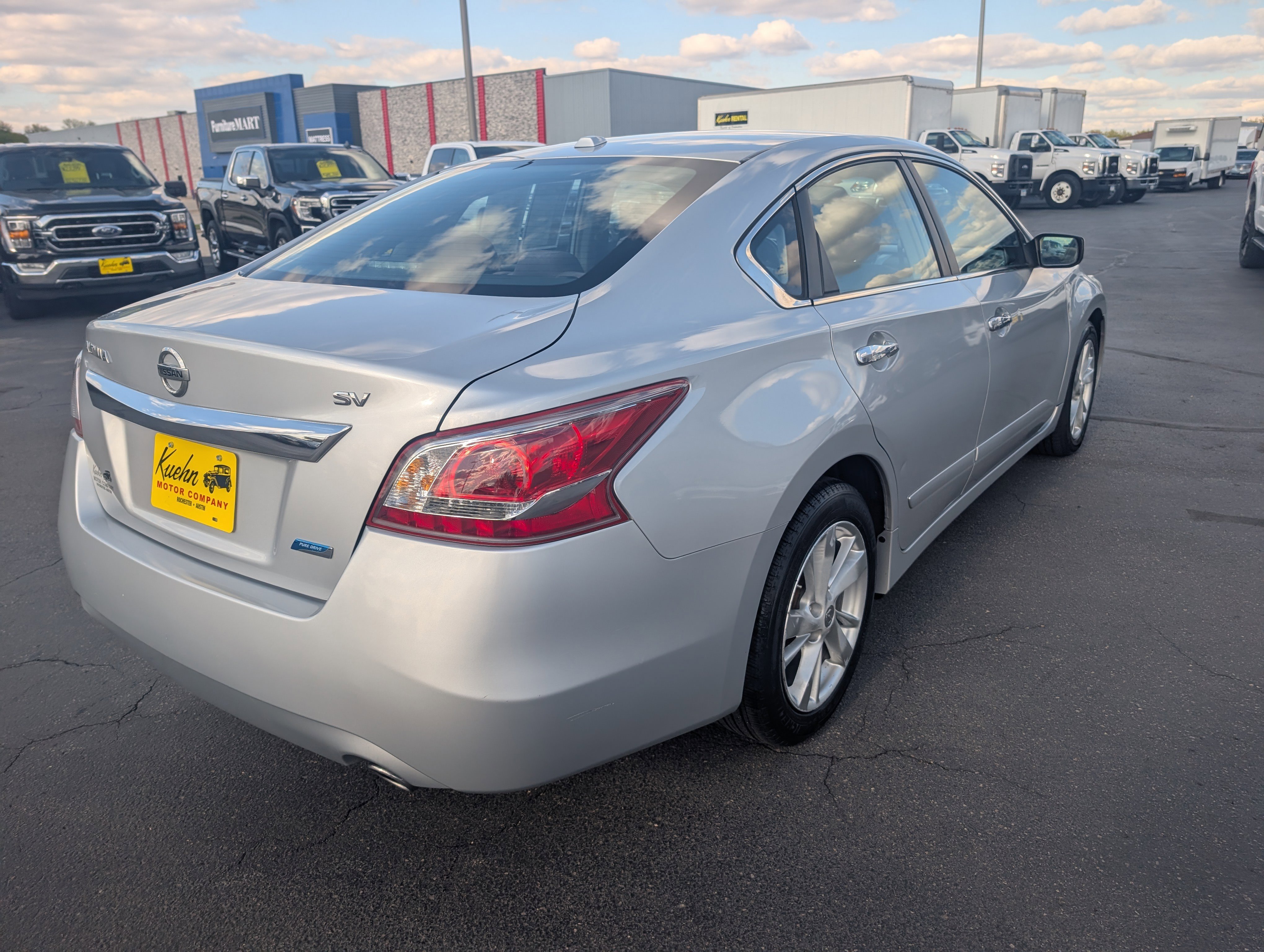 Used 2013 Nissan Altima 2.5 SV FWD image 8