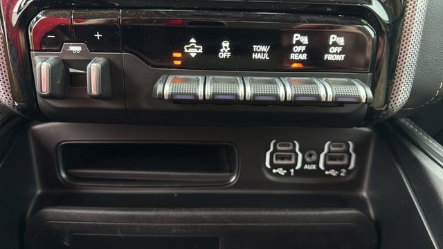 Used 2020 RAM 1500 Limited w/ Trailer Tow Group image 13