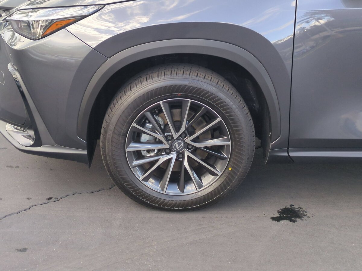 New 2026 Lexus NX 350 AWD w/ Accessory Package (2T) image 9