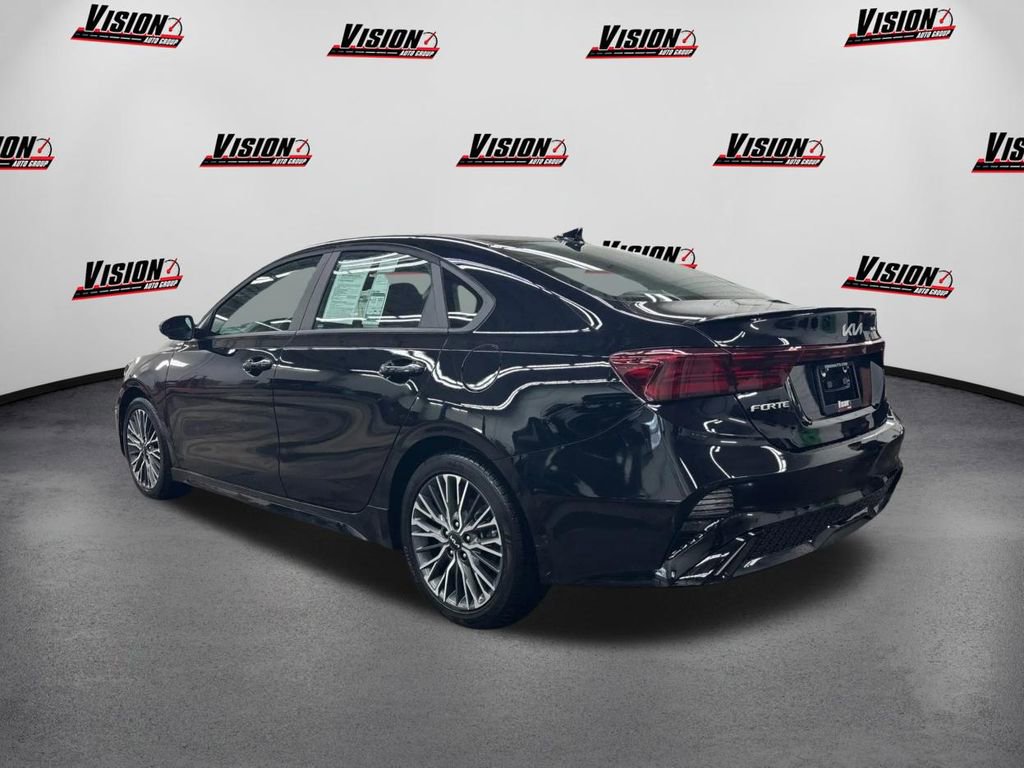 Certified 2024 Kia Forte GT-Line w/ GT-Line Premium Package FWD image 7
