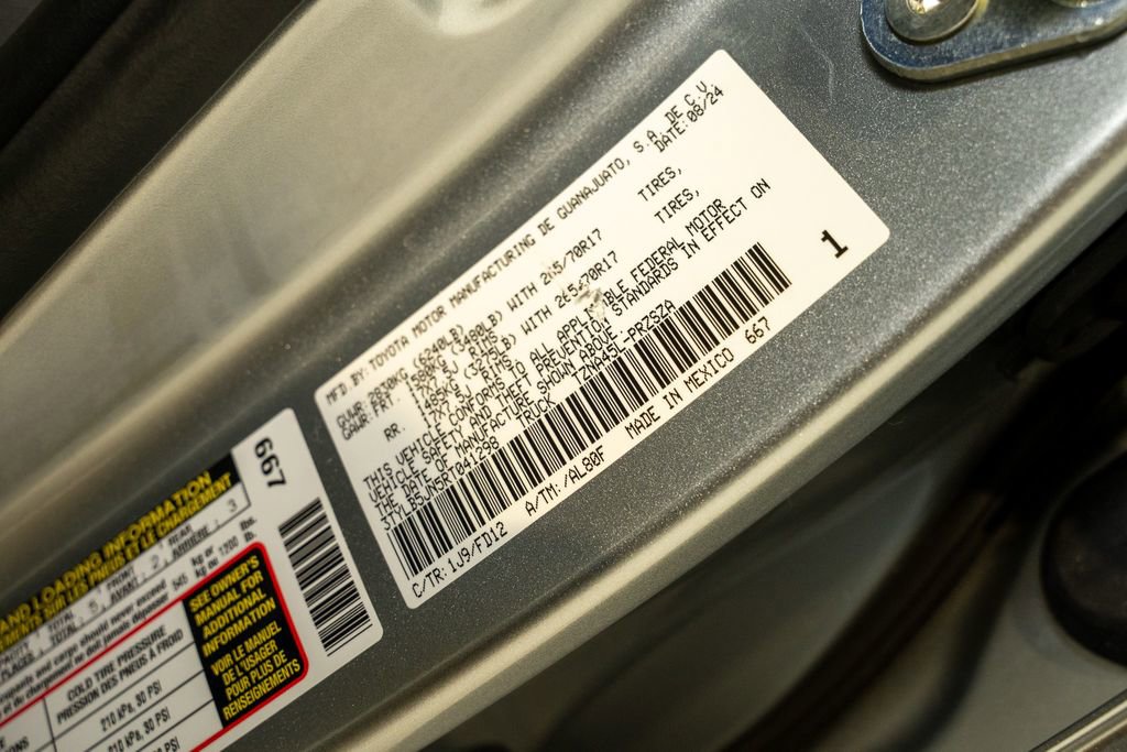 Used 2024 Toyota Tacoma TRD Off-Road image 19