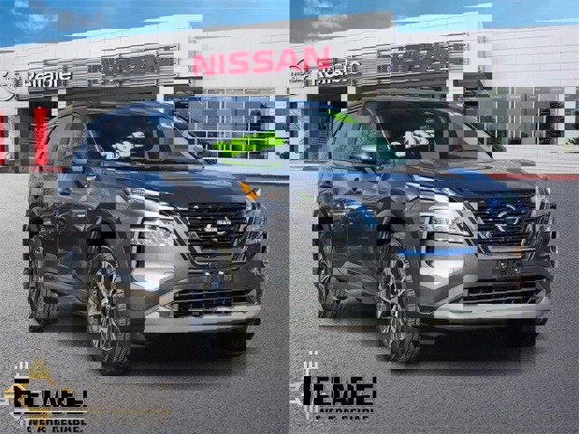 Used 2022 Nissan Rogue SV