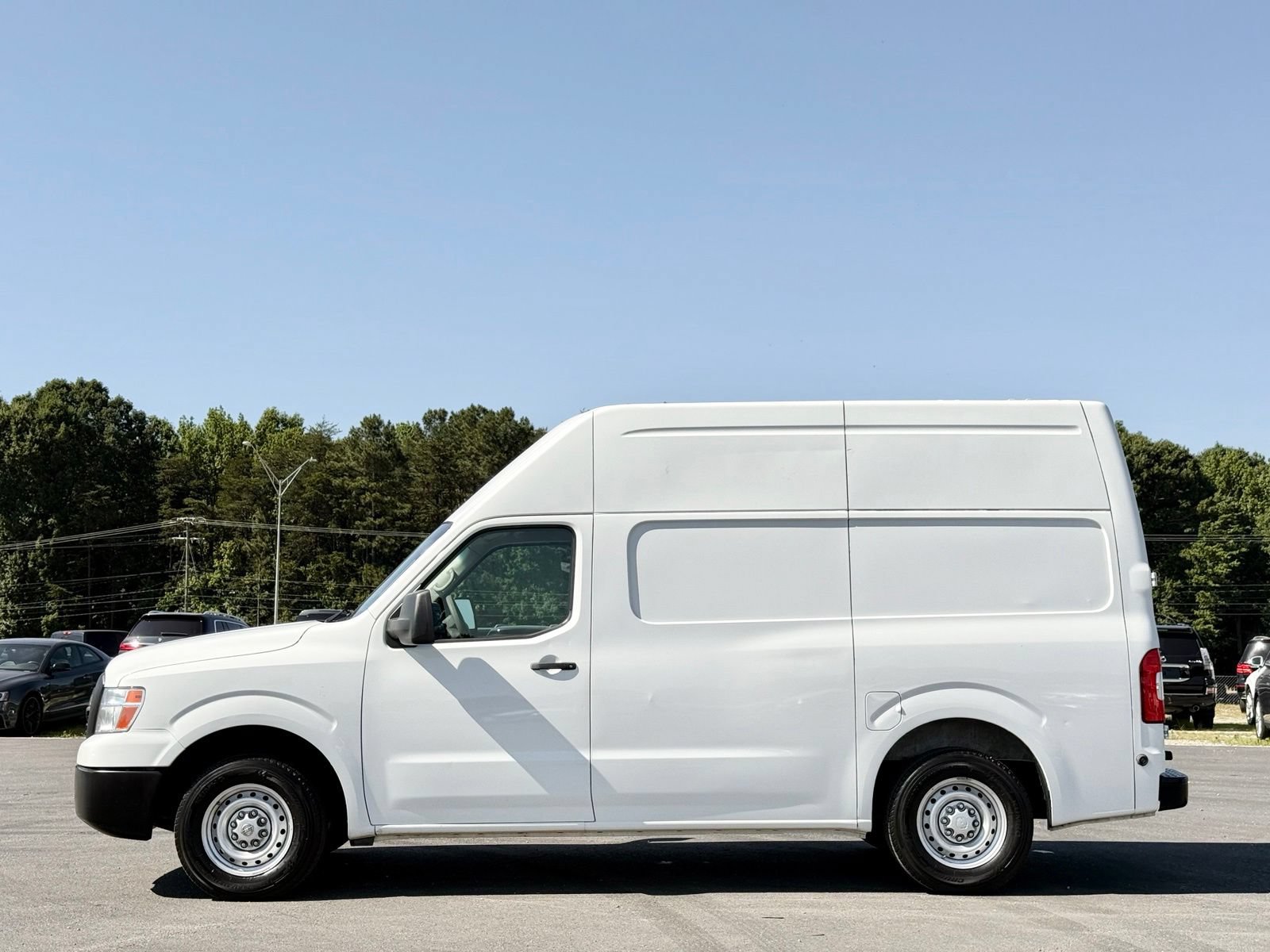 Used 2017 Nissan NV 2500 S w/ Power Basic Package RWD image 10