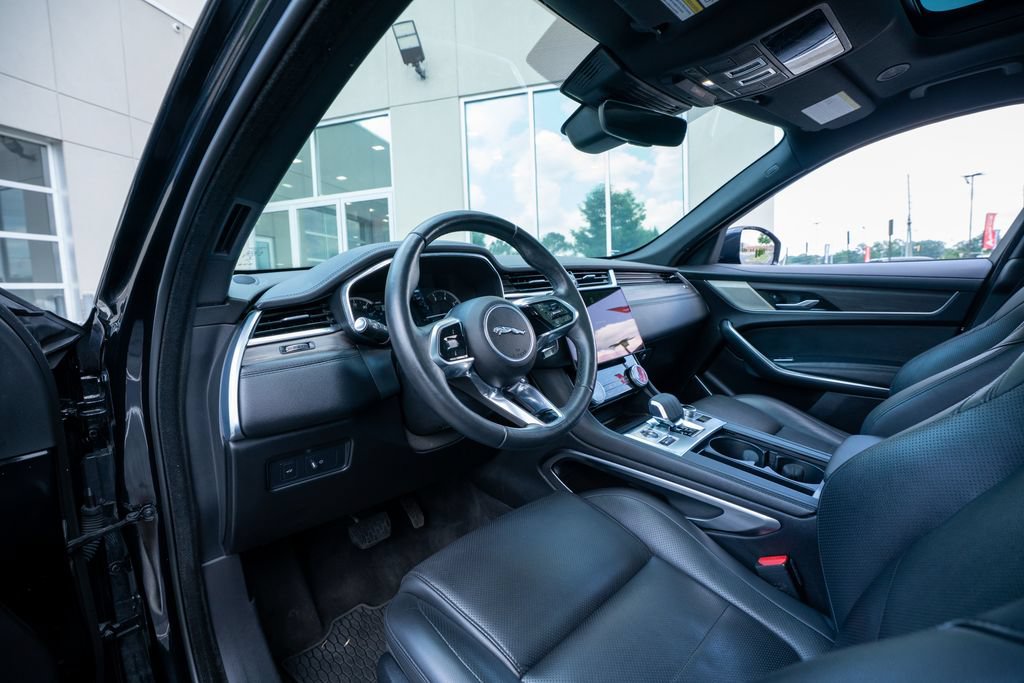 Used 2023 Jaguar F-PACE S AWD/4WD image 26