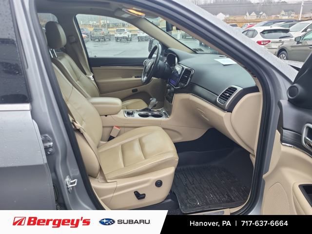 Used 2019 Jeep Grand Cherokee Limited image 11