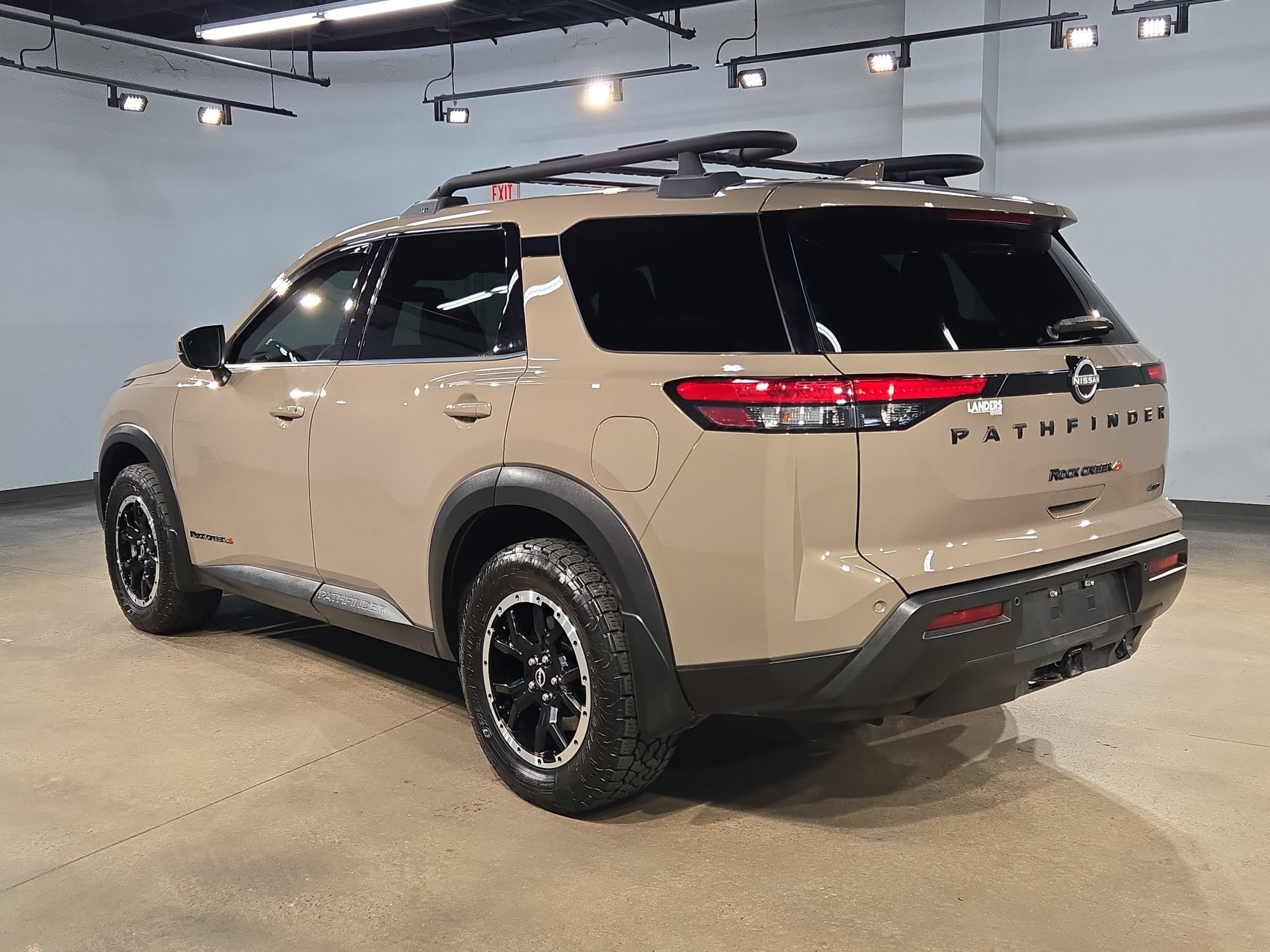 Used 2025 Nissan Pathfinder Rock Creek AWD/4WD image 5
