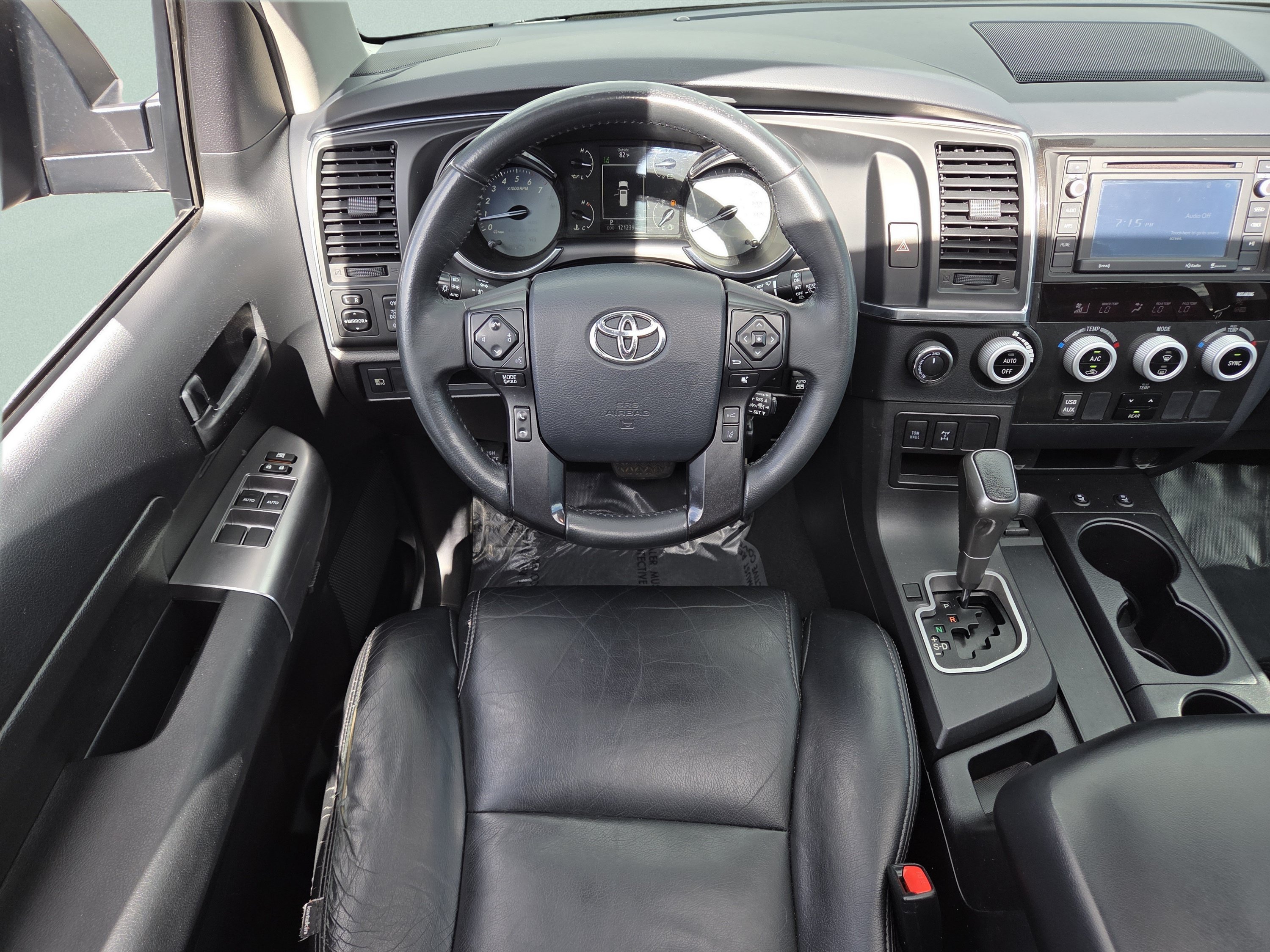 Used 2019 Toyota Sequoia TRD Sport AWD/4WD image 4