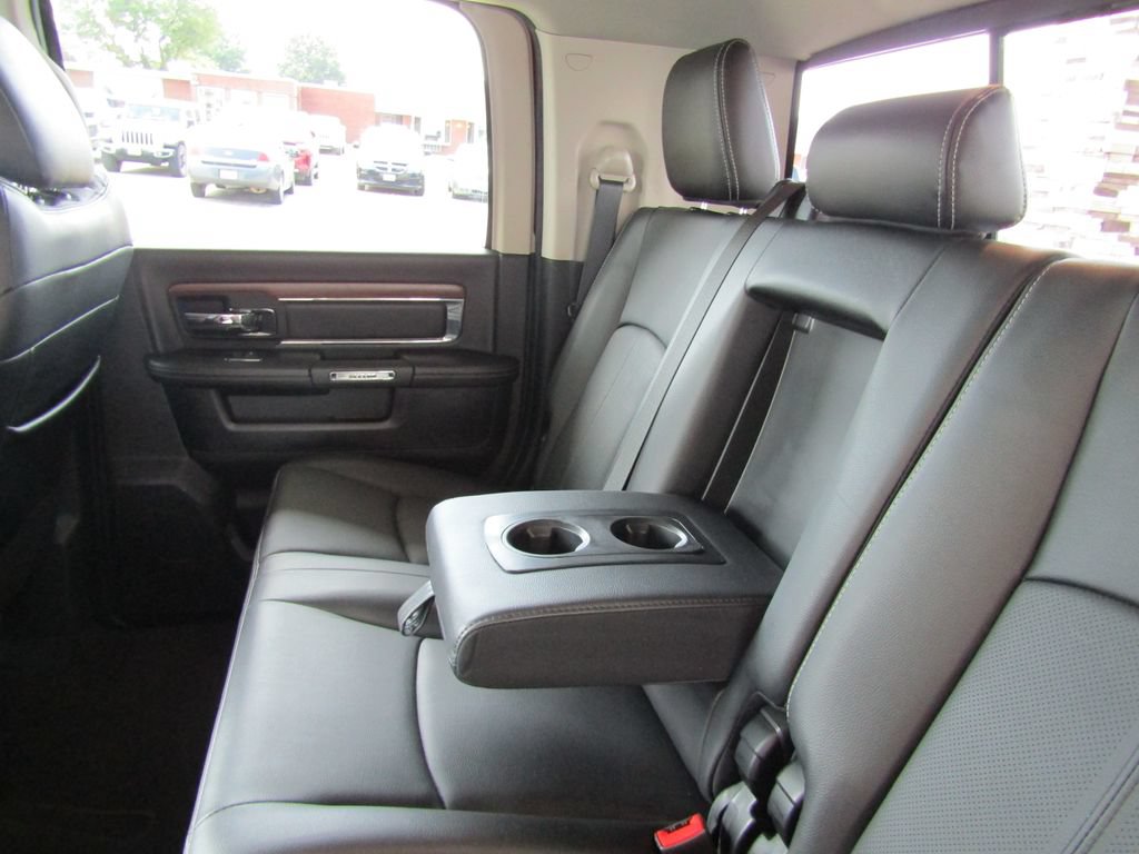 Used 2018 RAM 2500 Laramie w/ Sport Appearance Group RWD image 32