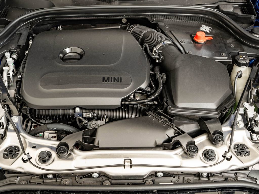 New 2026 MINI Cooper 2-Door Hardtop FWD image 43