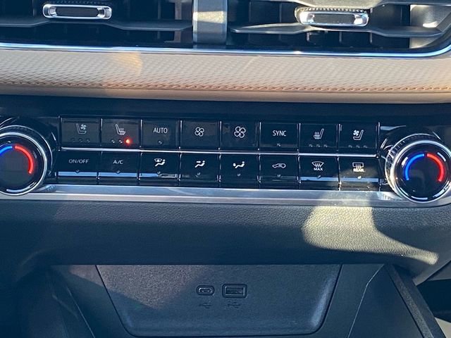 New 2025 Chevrolet Equinox ACTIV w/ Safety and Technology Package image 10