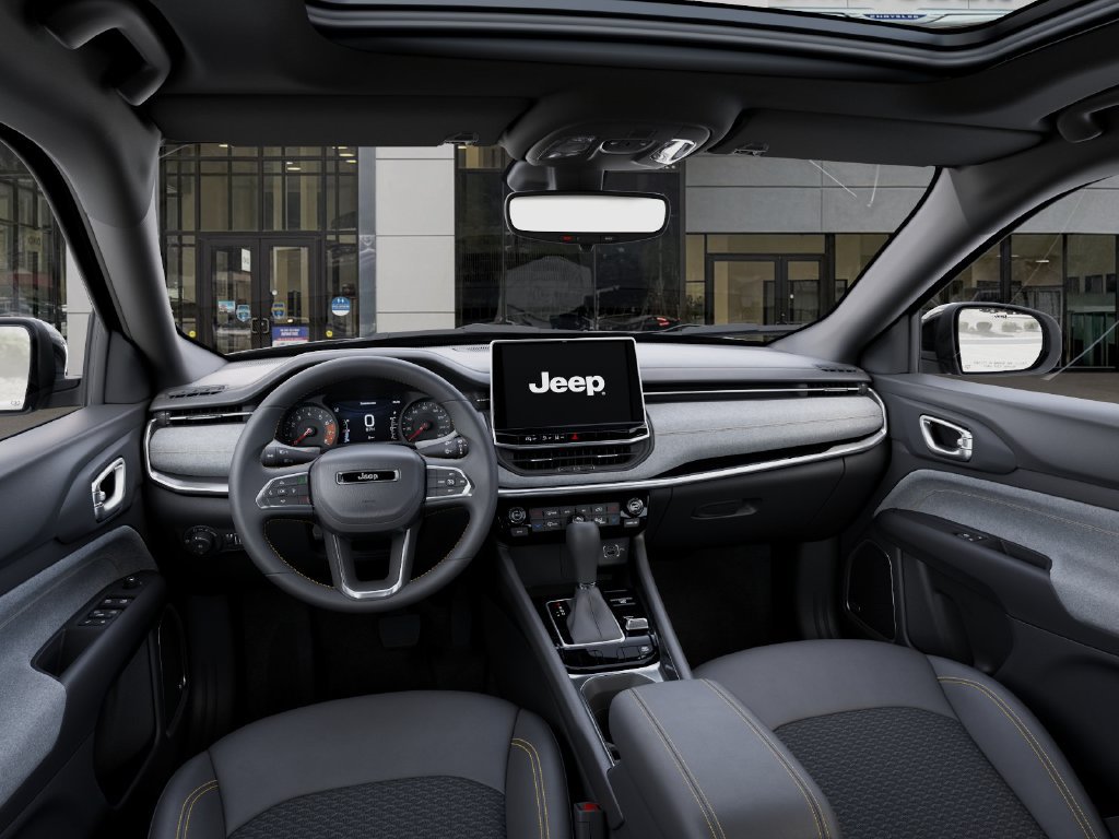 New 2026 Jeep Compass Latitude AWD/4WD image 14