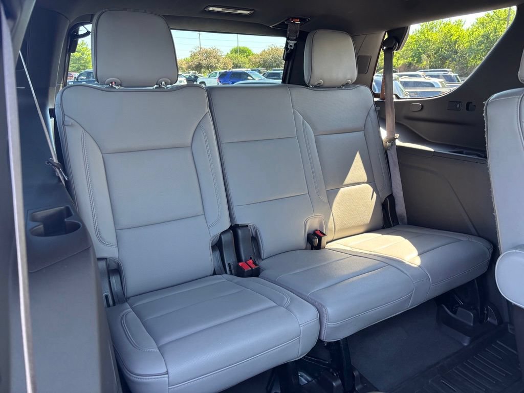 Used 2022 GMC Yukon SLT w/ SLT Premium Package AWD/4WD image 24