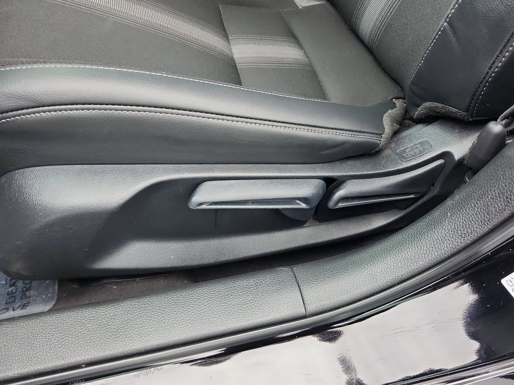 Used 2023 Honda Civic Sport image 24