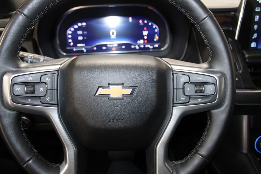 Used 2024 Chevrolet Suburban Premier AWD/4WD image 43