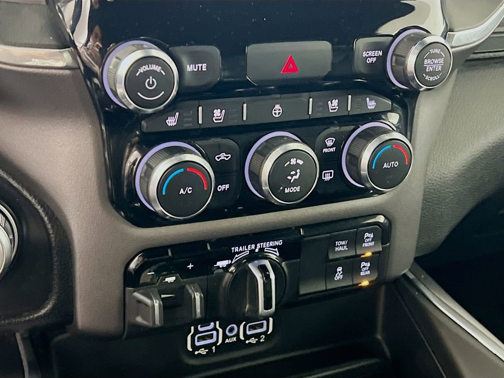 Used 2021 RAM 1500 Laramie w/ Sport Appearance Package image 14