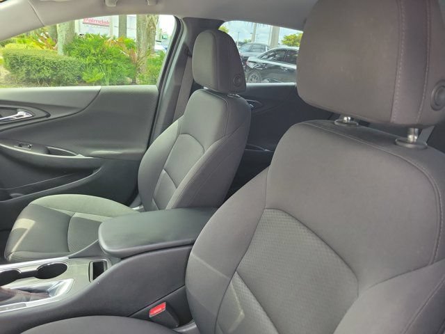 Used 2021 Chevrolet Malibu RS FWD image 16
