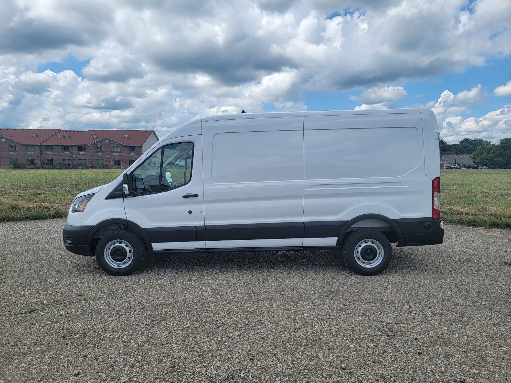 New 2025 Ford Transit 250 148 Medium Roof image 5