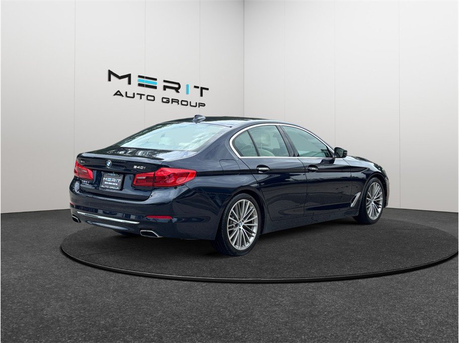 Used 2018 BMW 540i xDrive w/ Premium Package AWD/4WD image 9