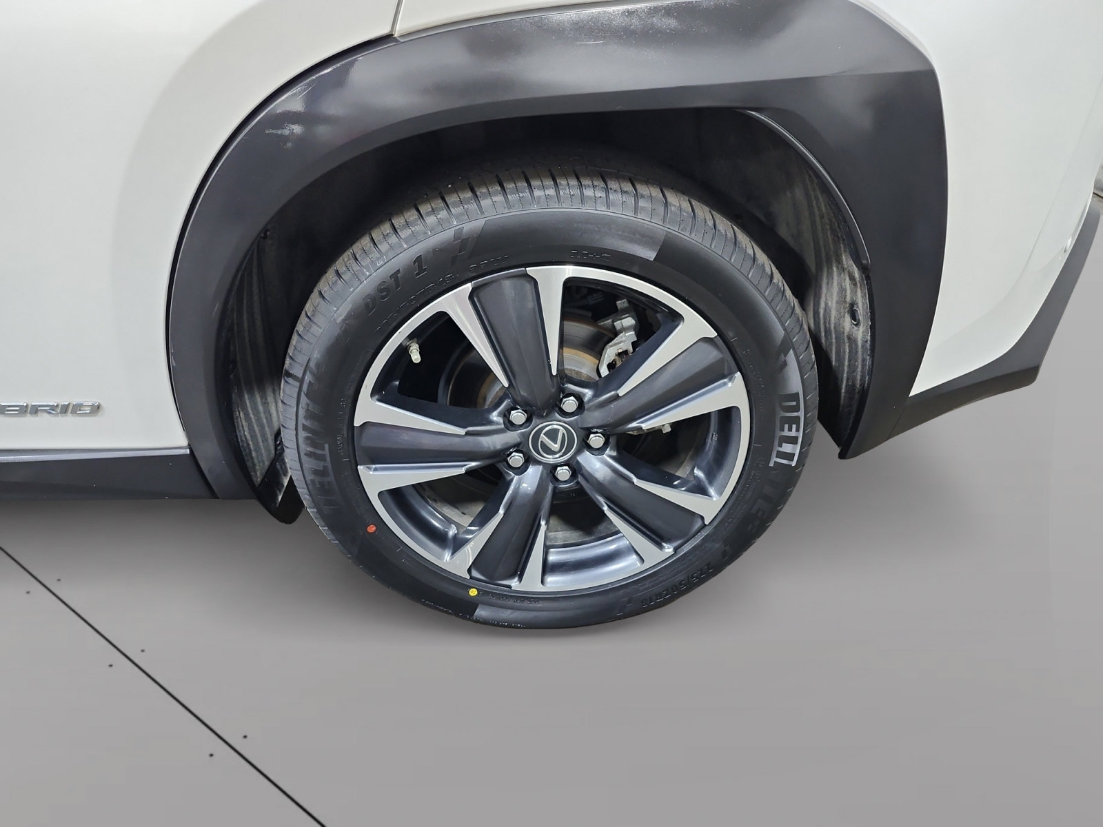 Used 2021 Lexus UX 250h w/ Premium Package AWD/4WD image 14
