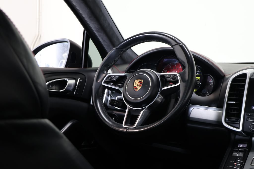 Used 2017 Porsche Cayenne GTS AWD/4WD image 28