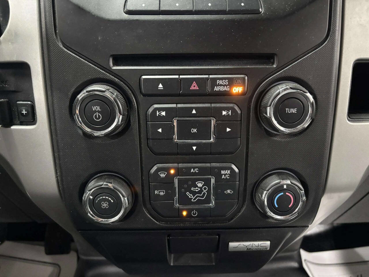 Used 2013 Ford F150 XLT w/ Luxury Equipment Group AWD/4WD image 25